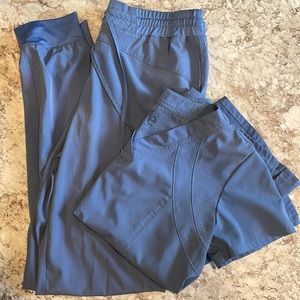 Barco one scrub set ceil blue